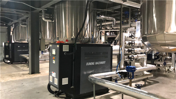 反應(yīng)釜高溫油溫機